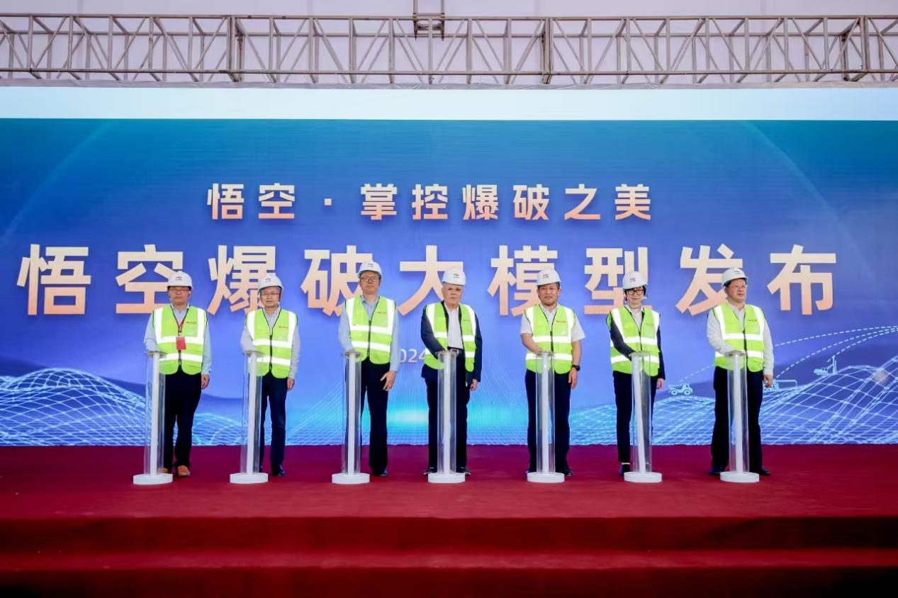 1735208516604921.png 图片1.png