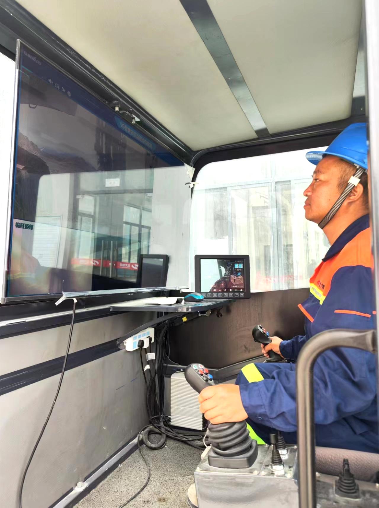 1746587652112880.jpg 智能钻机操作员.jpg