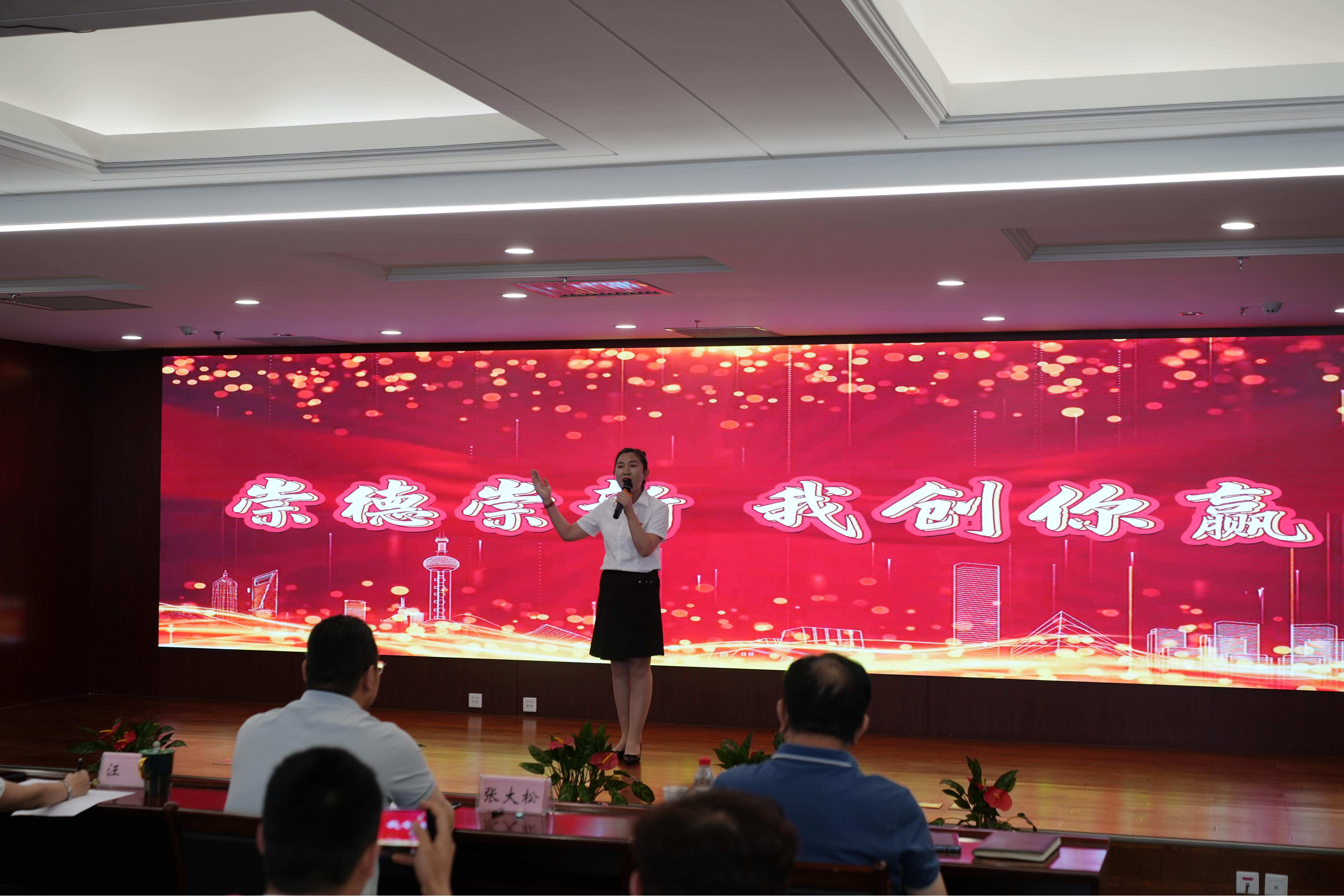 1748931824537079.jpg 张艳红(1).jpg