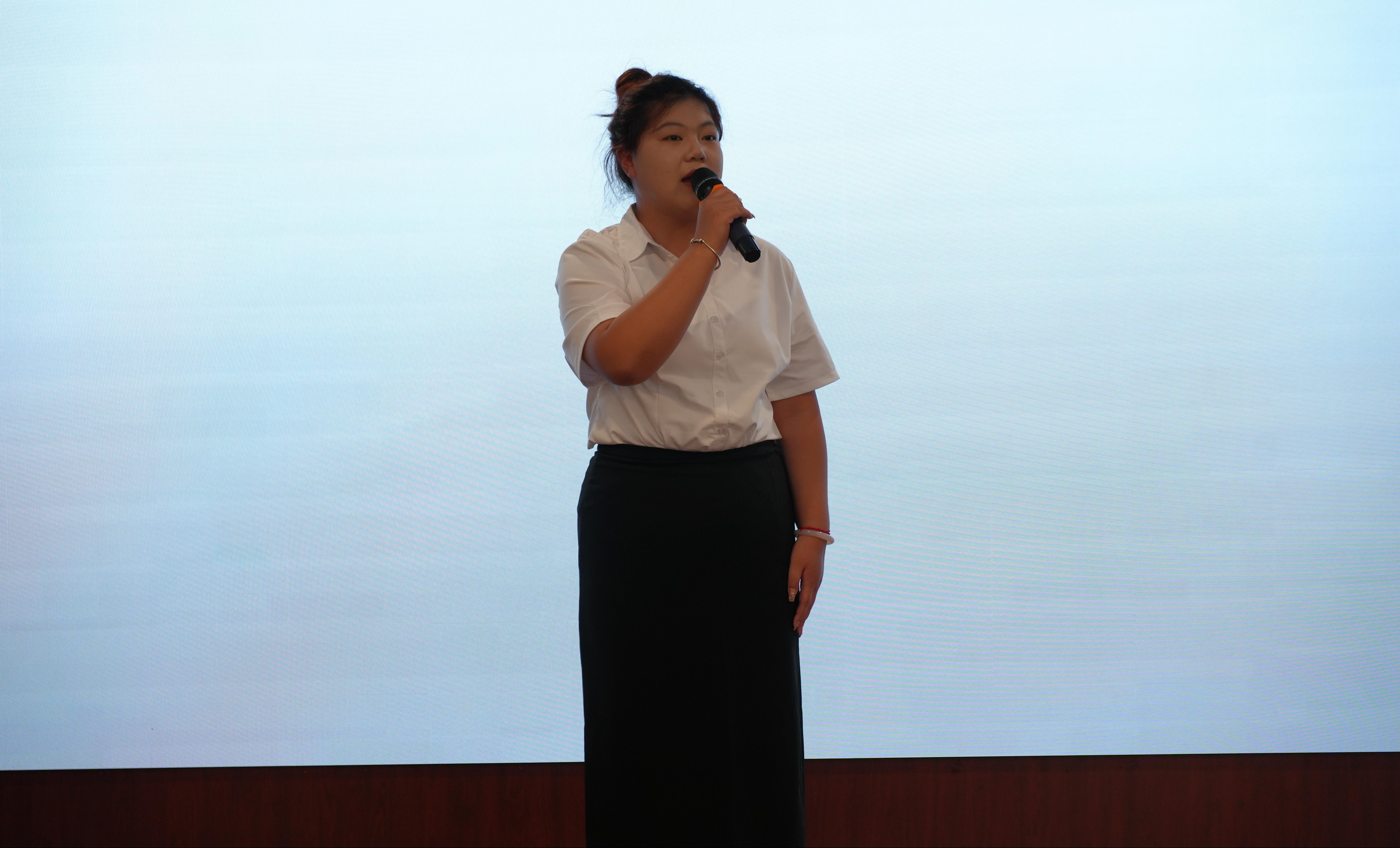 1748932129797680.jpg DSC02569(1).jpg