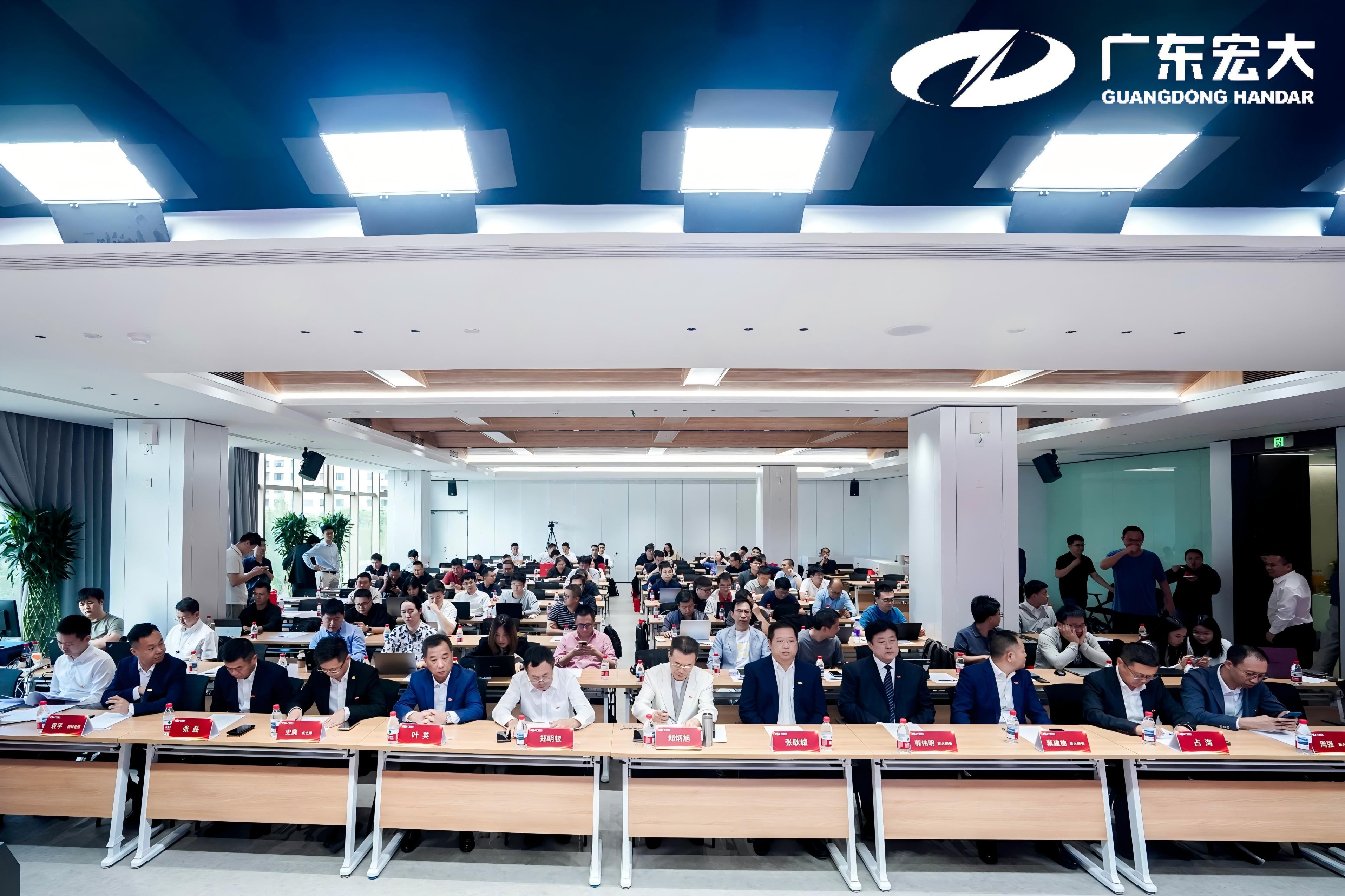 1758505887293046.jpg 活动现场(1).jpg