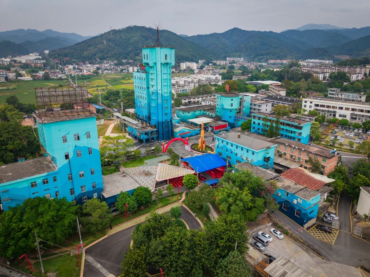 1762155191115725.jpg 2.jpg