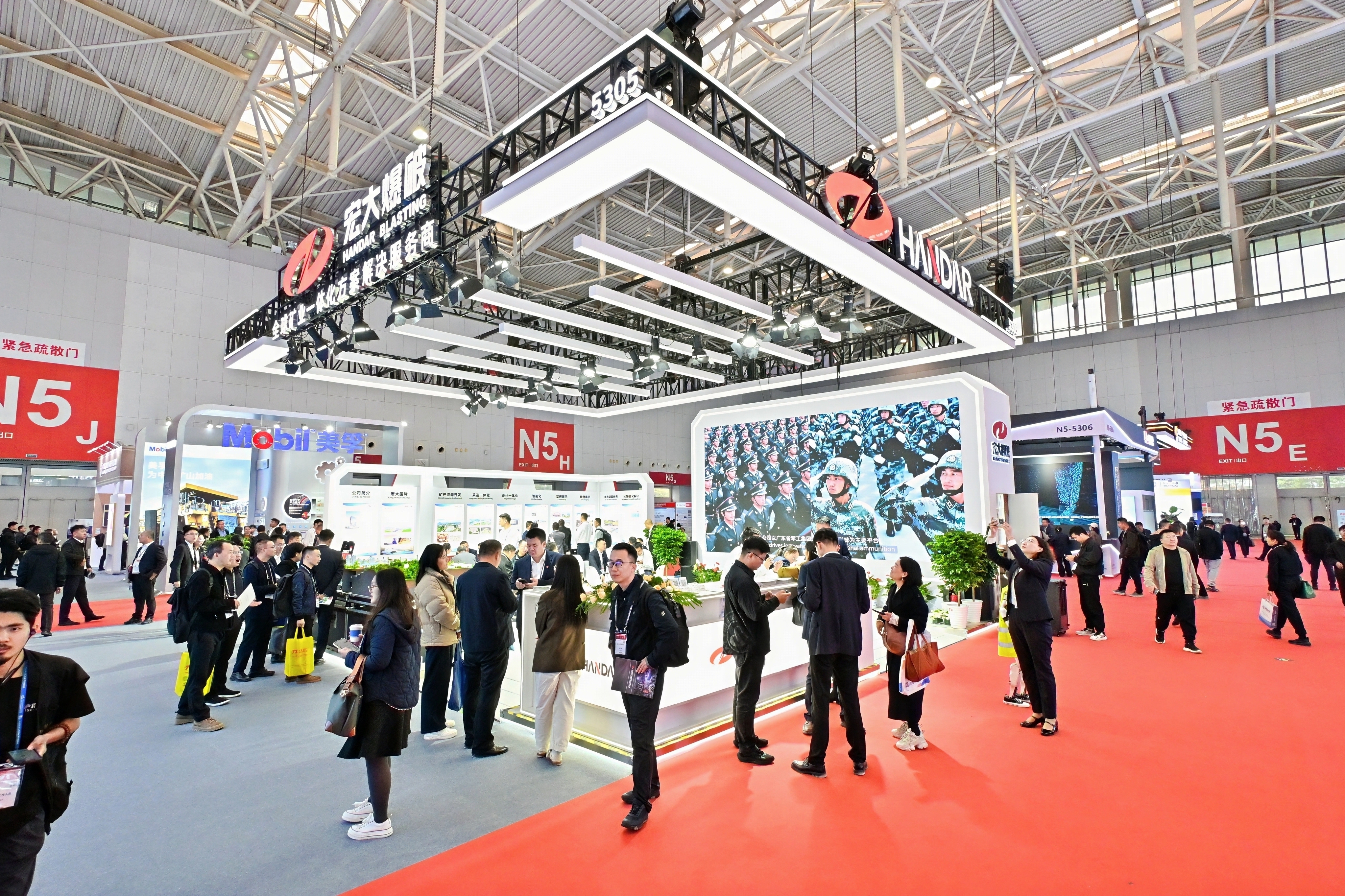 1762155652133097.jpg 展台图.jpg